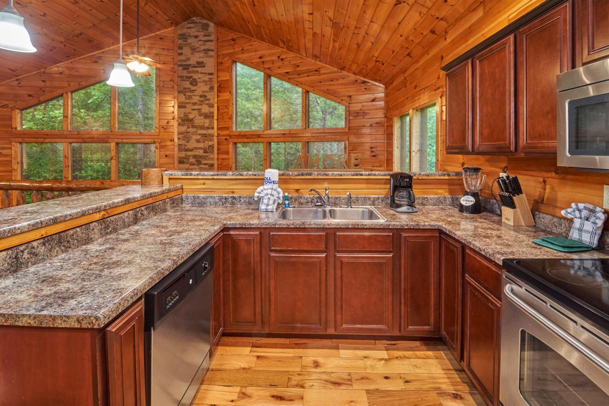 Chalet Damour Гетлинбург Екстериор снимка